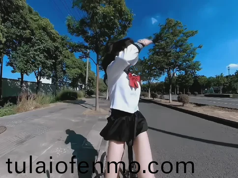 亚洲欧美精品福利一区二区